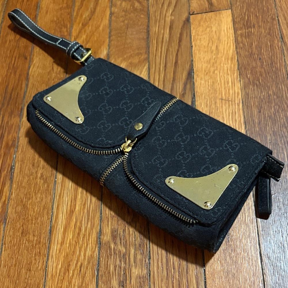 GUCCI Black Wristlet with Gold Accents